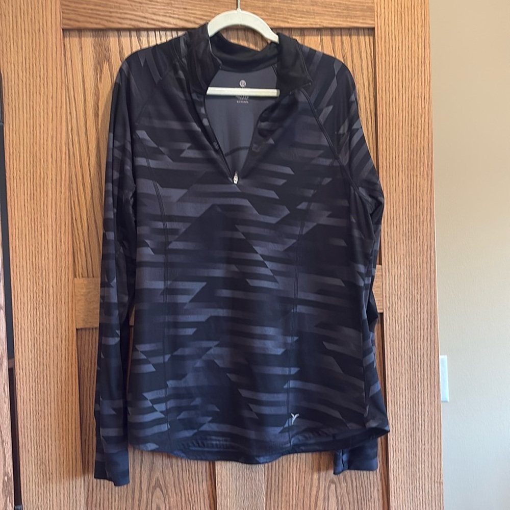Old Navy Active Pullover